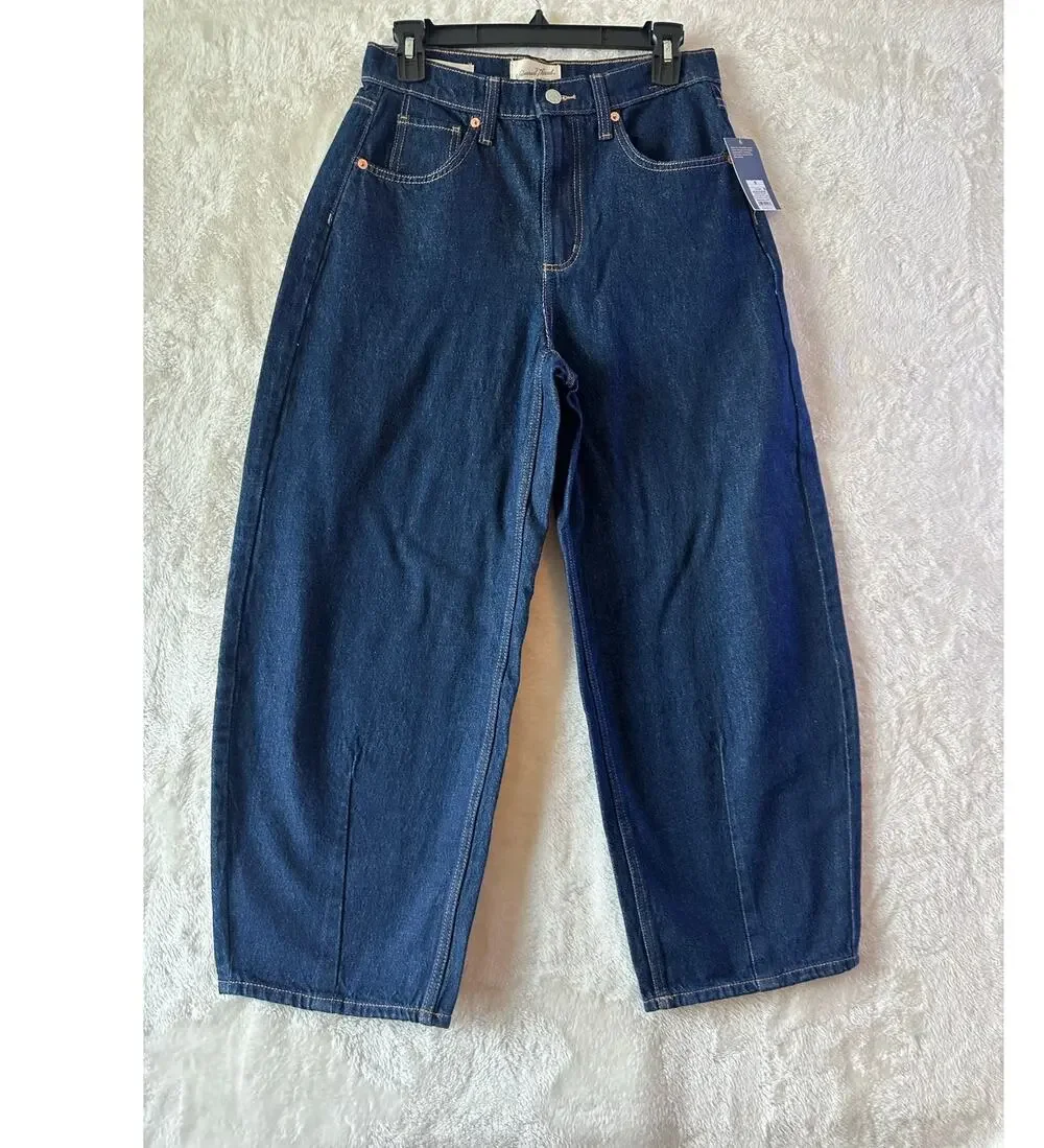 NWT Universal Thread High Rise Easy Barrel Jeans 6 Womens